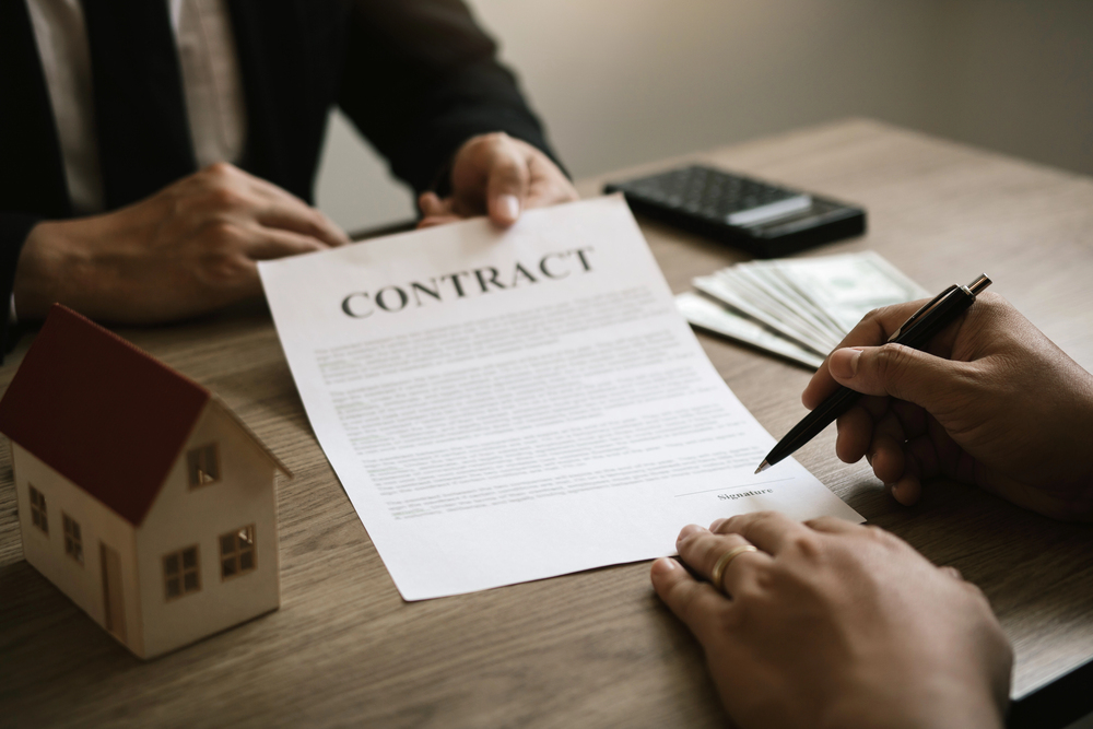 image about What are the pitfalls in Contracts of Sale